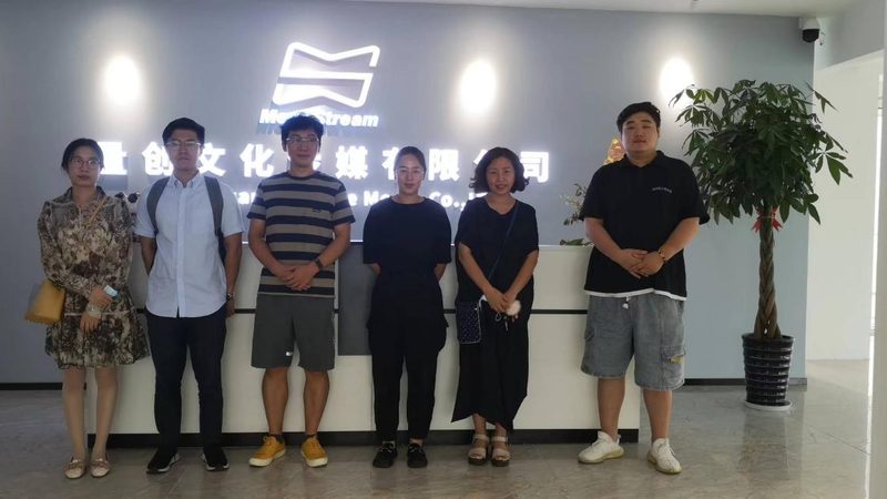 以某知名企业为例，该企业在选择品牌策划公司时，对比了以下几家：