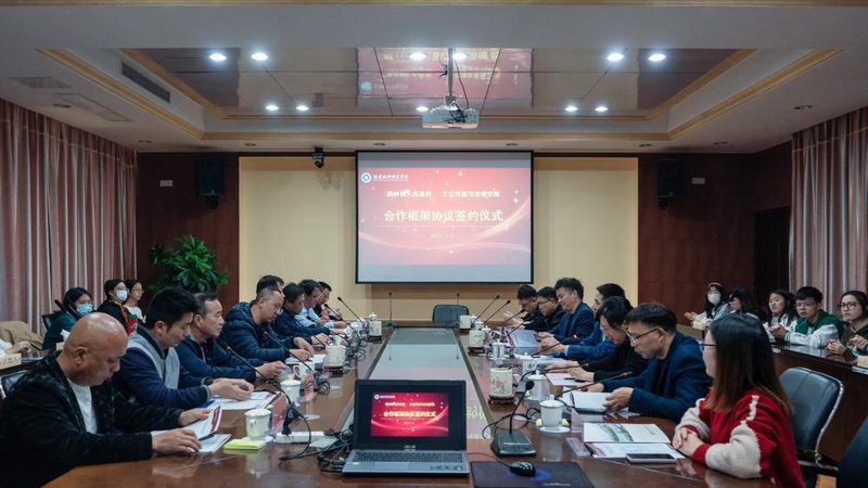 VI色彩规范：企业品牌形象的“灵魂”打造步骤
